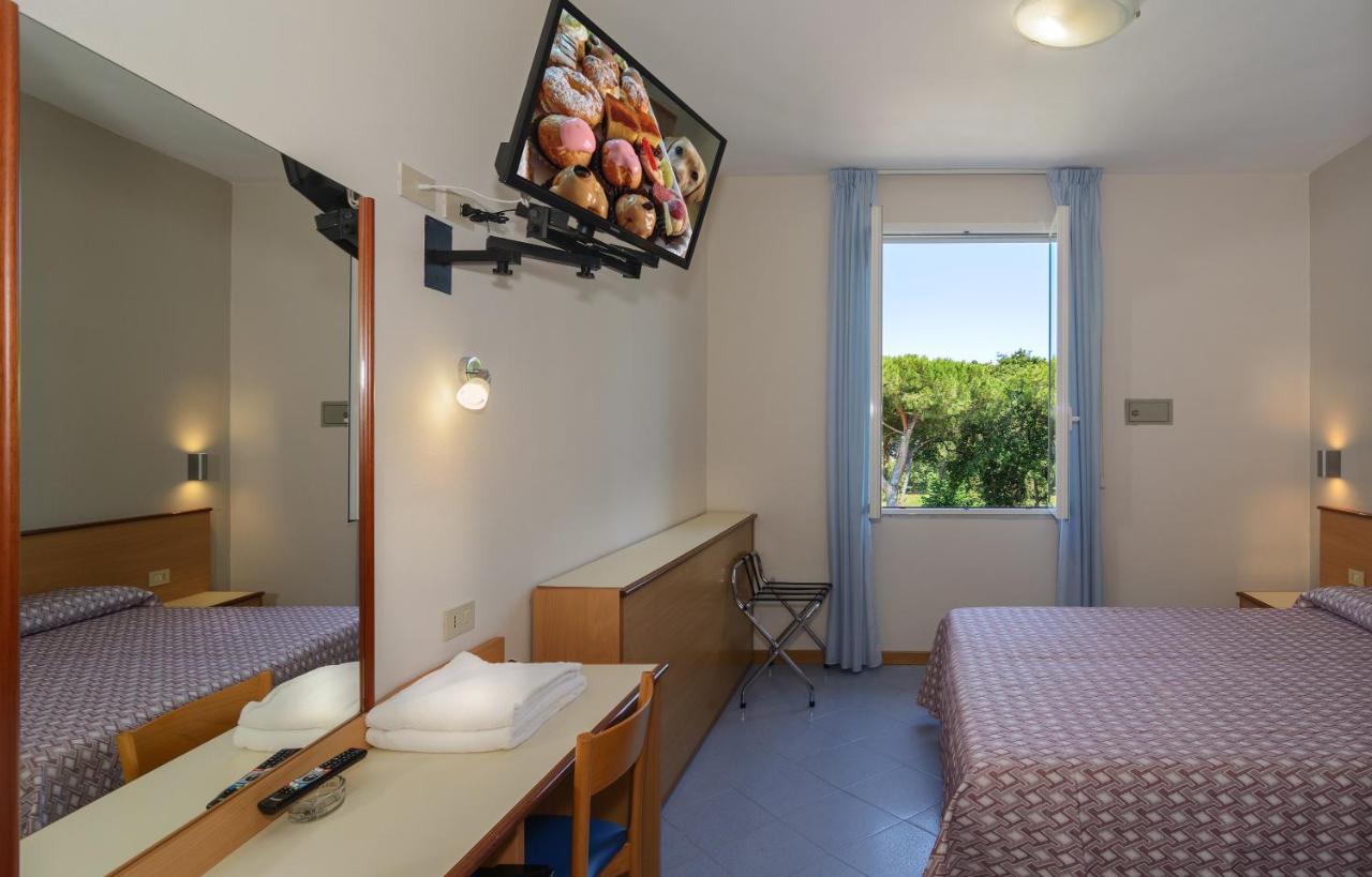 Hotel Sogno ヴィアレッジョ エクステリア 写真