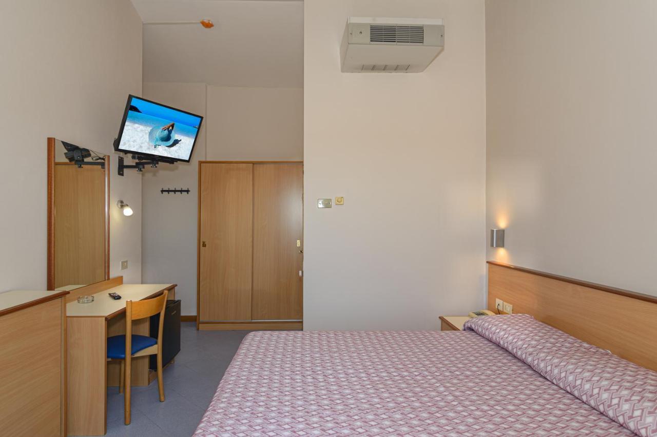 Hotel Sogno ヴィアレッジョ エクステリア 写真
