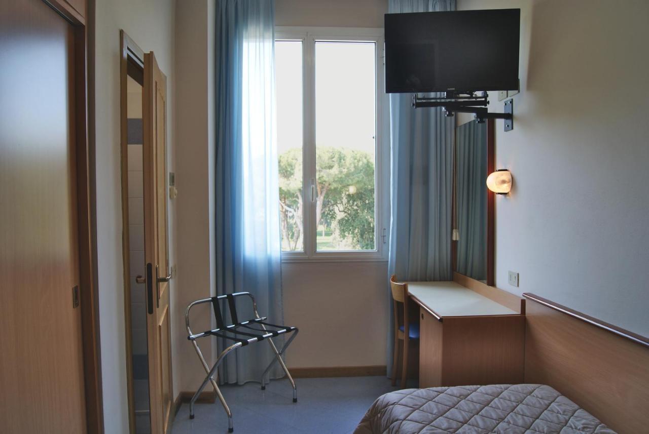 Hotel Sogno ヴィアレッジョ エクステリア 写真